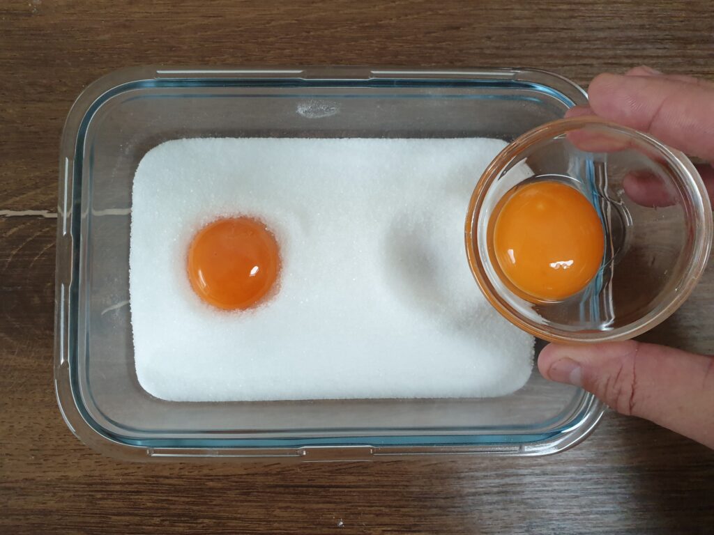 só tojással